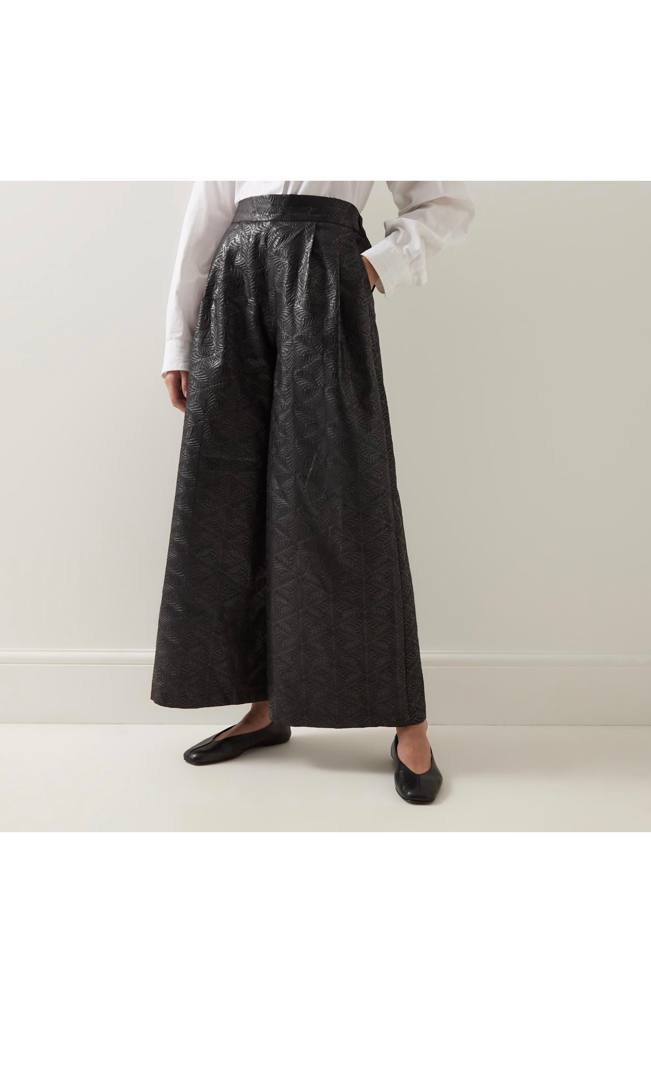 Onyx Embossed Trousers